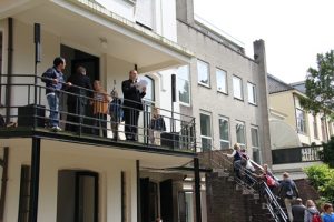 misdienaarsdag-28