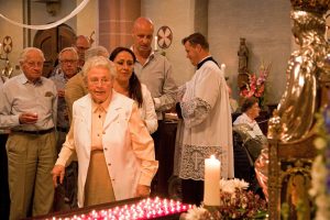 processie-zwolle-kaarsje-klein