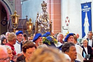 zwolle-mariaprocessie-4