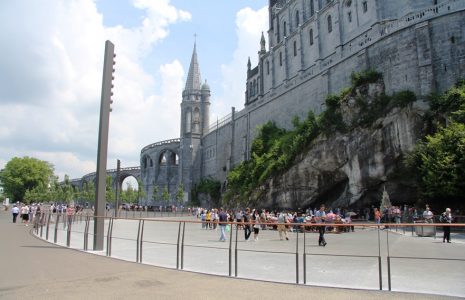 lourdes-grot-kl