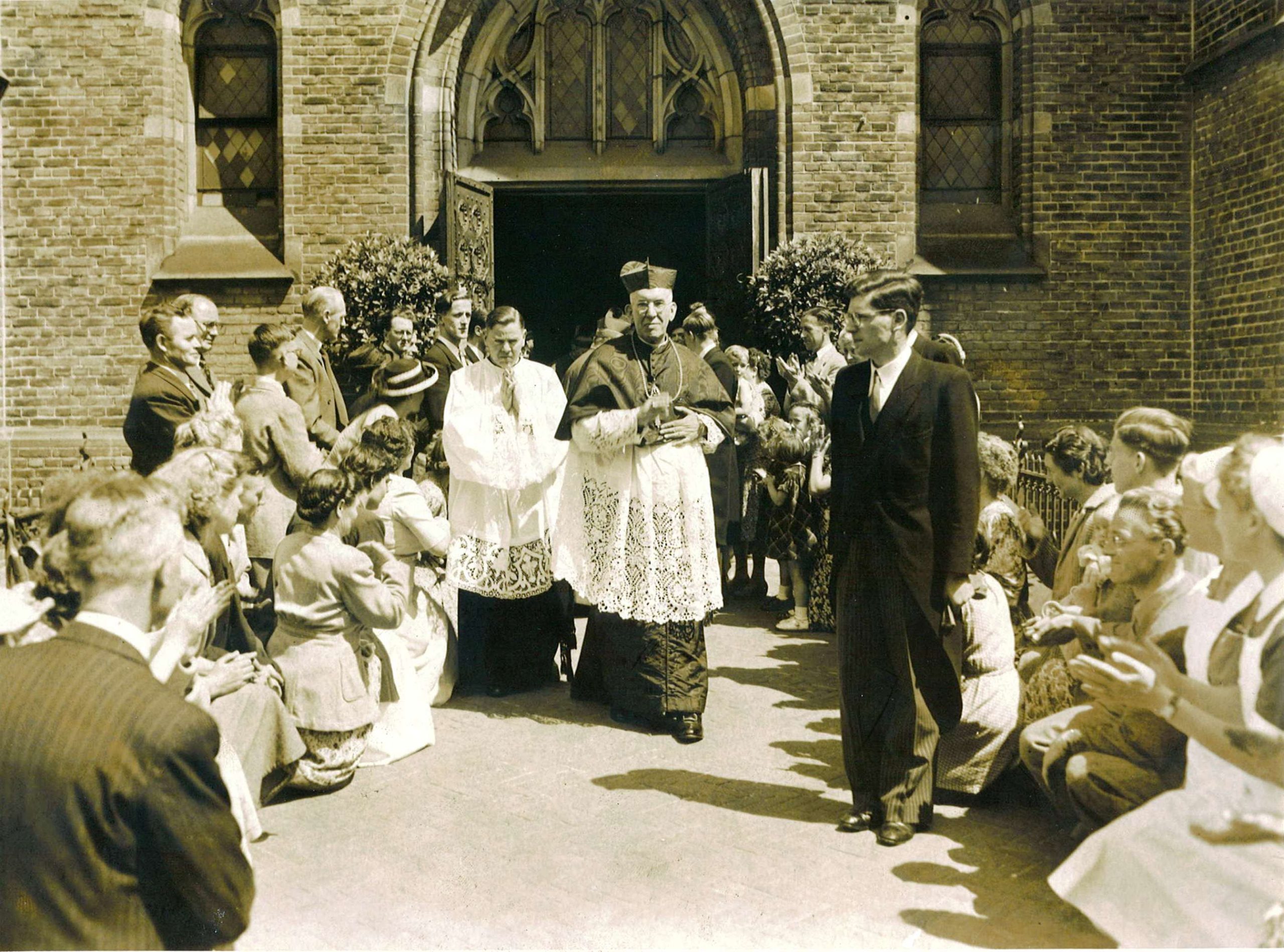 Yad Vashem-onderscheiding voor kardinaal De Jong - Aartsbisdom