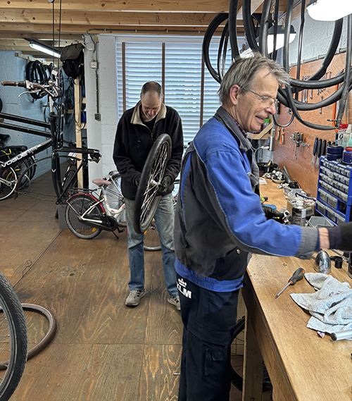 24 Fietswerkplaats