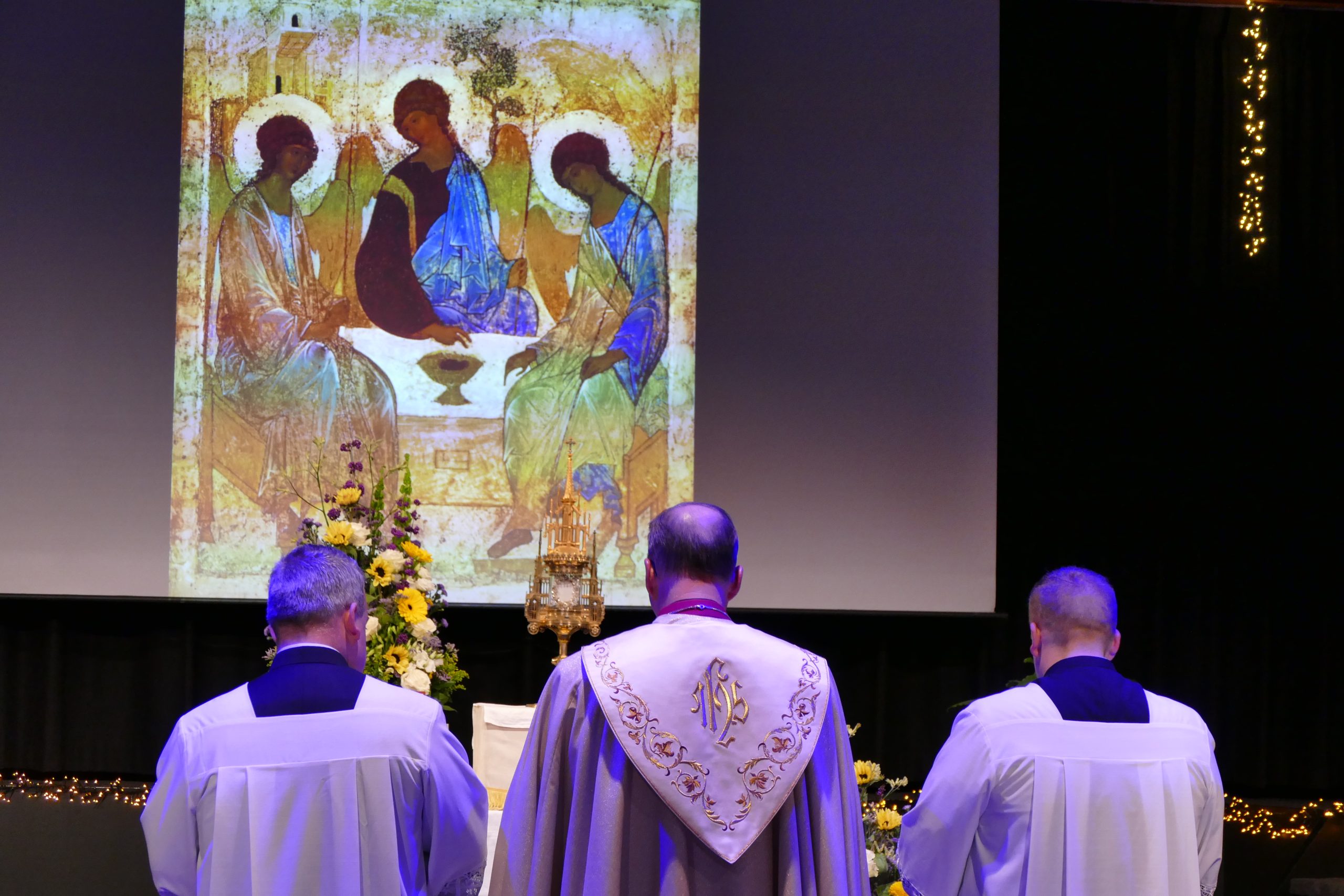 2025-11-29_Missionaire_parochiedag_12_Aanbidding_03_©AartsbisdomUtrecht