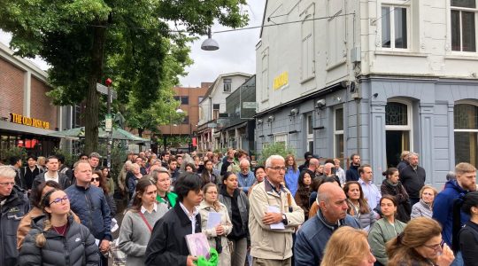 Eerste Sacramentsprocessie door centrum Enschede