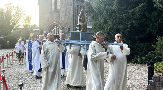Maria Tenhemelopneming gloedvol gevierd in Renkum