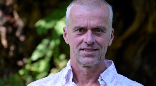 Voormalig pastoraal werker Henk Brussel overleden