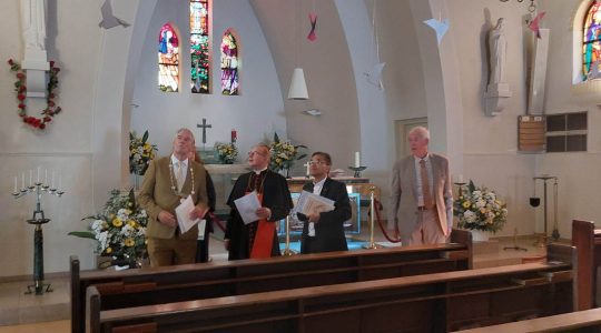 St. Theresiakerk in Maarn viert in dankbaarheid eeuwfeest