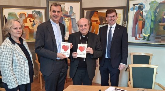 Gezamenlijke vertaling Magnifica Humanitas gepresenteerd